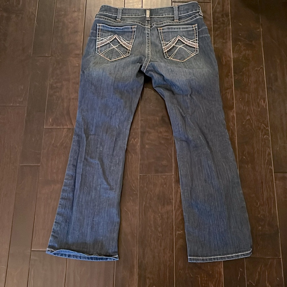 Ariat jeans 32